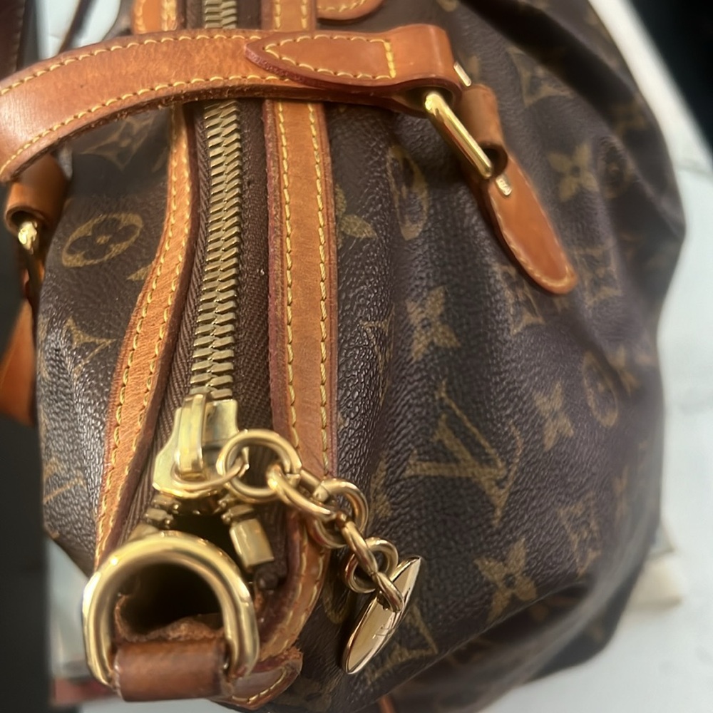 Authentic LV - Picture 2 of 7